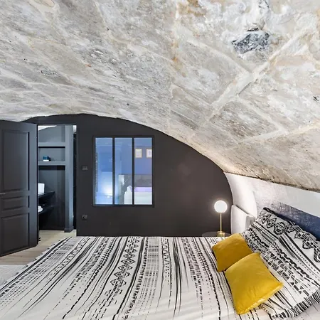 L'antre Romantique -logement Avec Baignoire Balneo Apartment Rouen