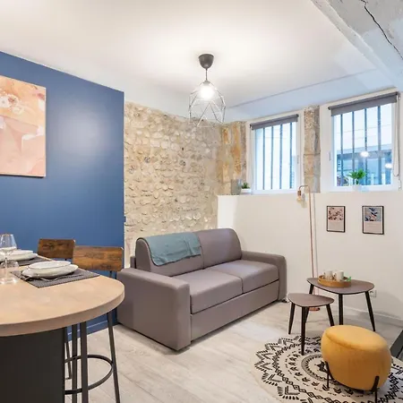 Apartment L'antre Romantique -logement Avec Baignoire Balneo *