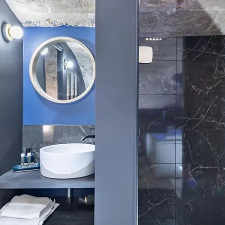 L'antre Romantique -logement Avec Baignoire Balneo